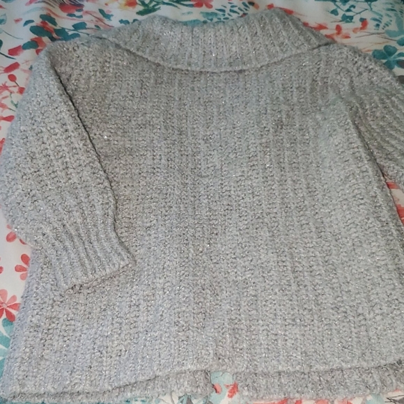 Cat and Jack soft sparkly Gary sweater - Picture 5 of 5